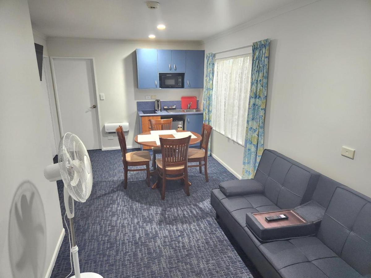 Botany Palms Motel Auckland Eksteriør billede